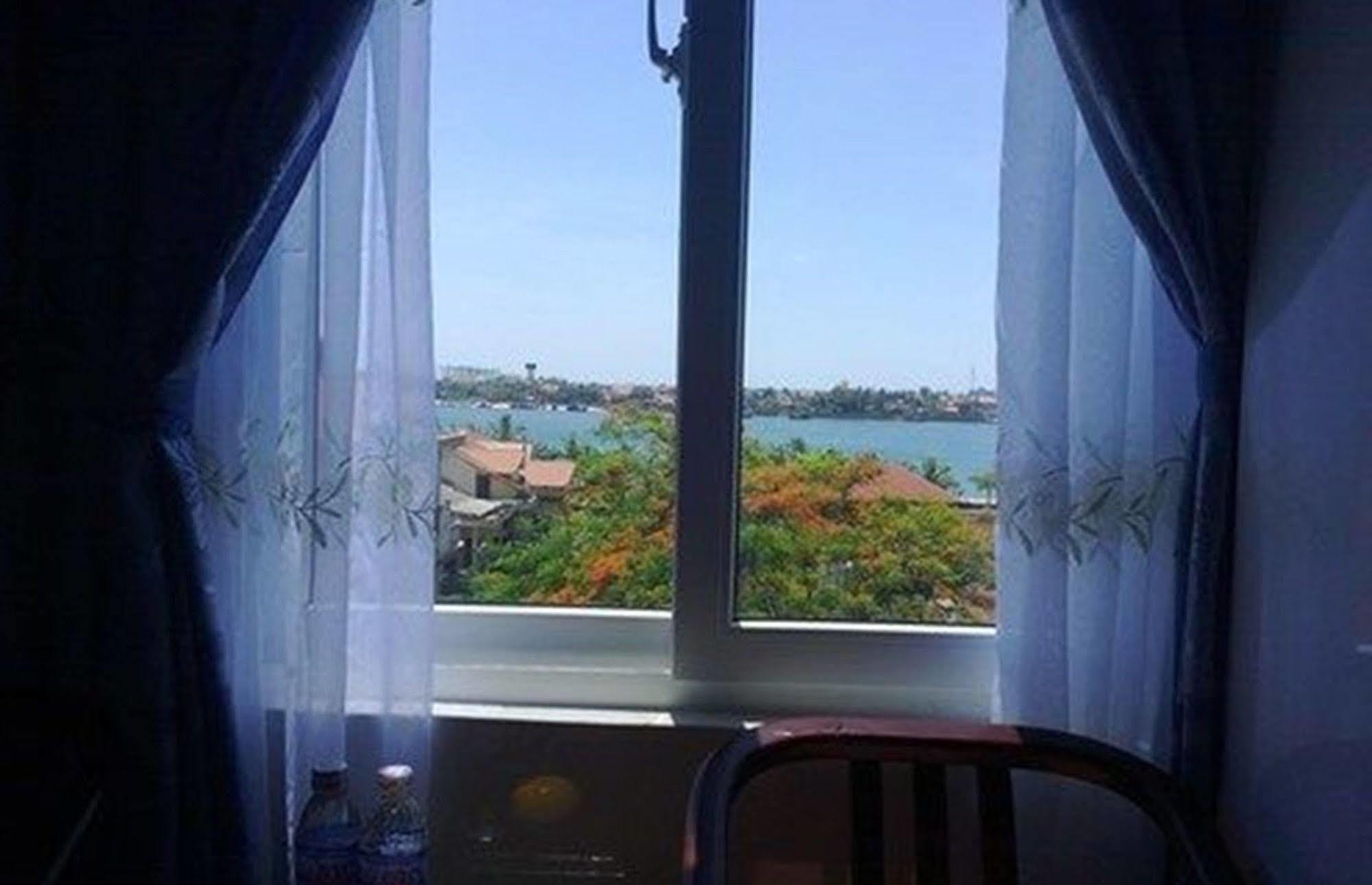 Anh Linh 1 Hotel Dong Hoi Exterior foto